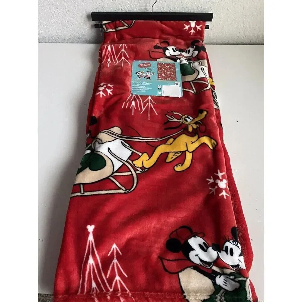 Disney Mickey Minnie & Pluto Reindeer Sleigh Christmas Throw Blanket‎ 50 X 70”